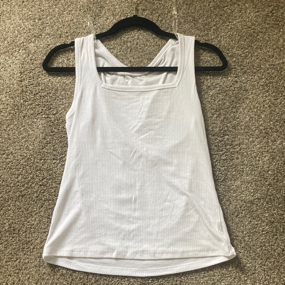NEVER WORN White Colored Medium Tank Top